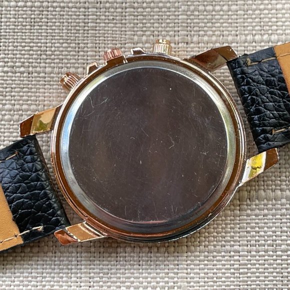 Geneva Unisex Wristwatch Fashion Gold Tone Case Quartz Watch - Picture 5 of 8